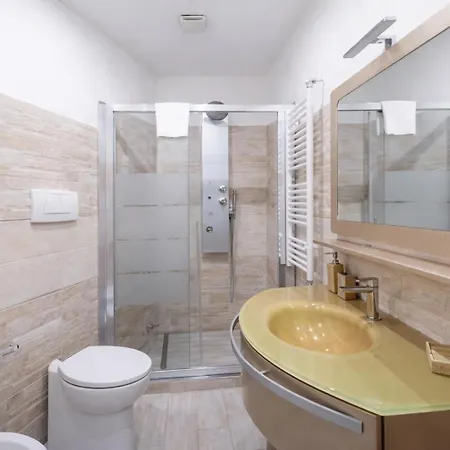 Passeggiata Di Ripetta Tevere View Spacious 2 Bedroom For 7 Pax דירה