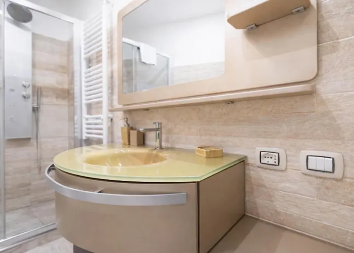 Passeggiata Di Ripetta Tevere View Spacious 2 Bedroom For 7 Pax